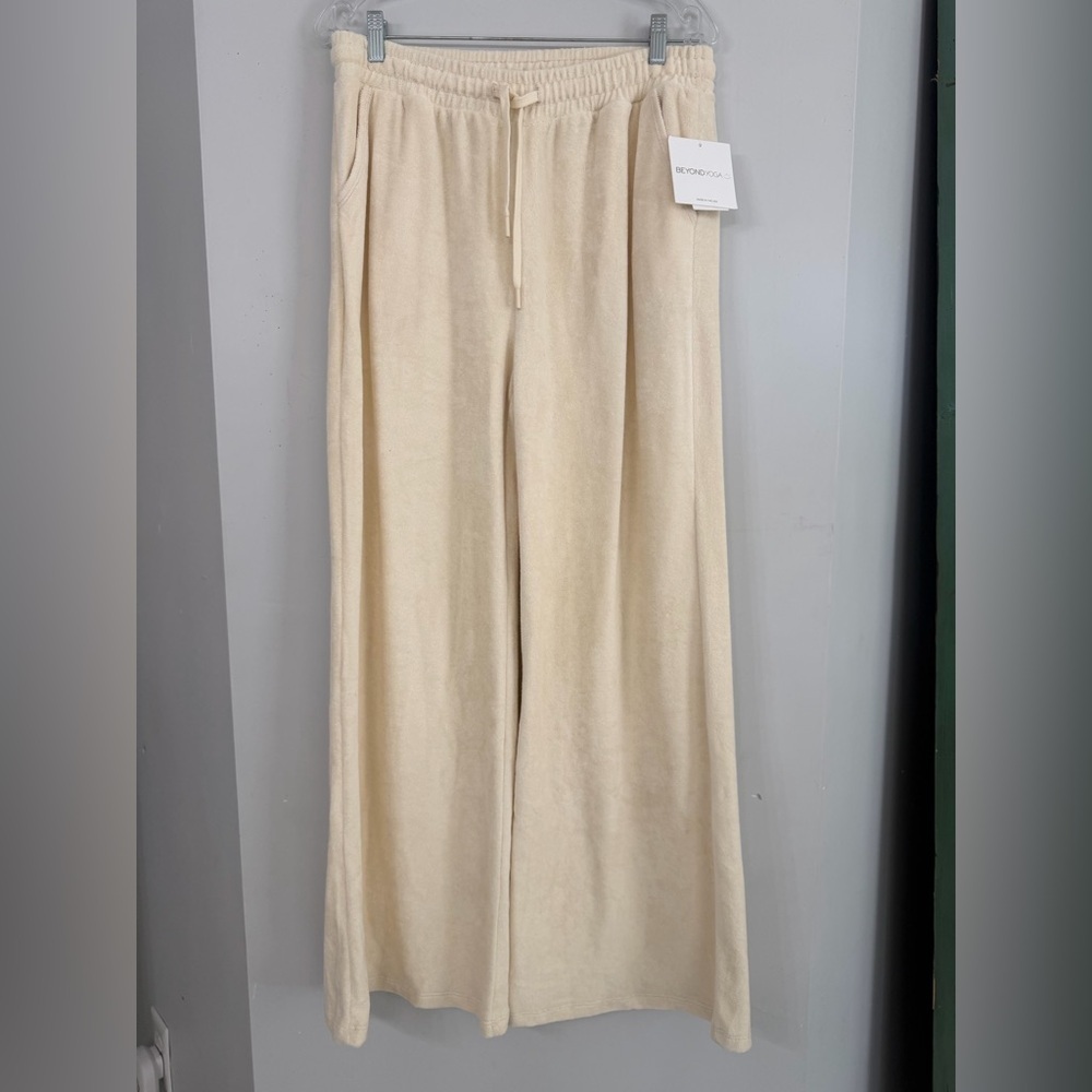 New! Beyond Yoga Tropez Pull On Wide Leg Terry Cloth Pant Active Lounge Comfort - Picture 2 of 9